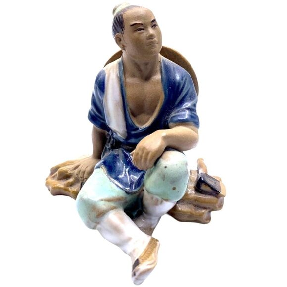 Vintage Mudmen Chinese Man Seated Wood Logs Hat On Back Axe Blue Top Knot Shiwan - Picture 1 of 7